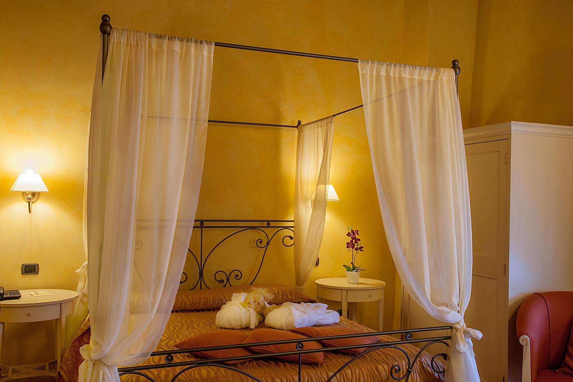 Borgo Sant'Ippolito Country Hotel Ginestra Fiorentina Eksteriør bilde